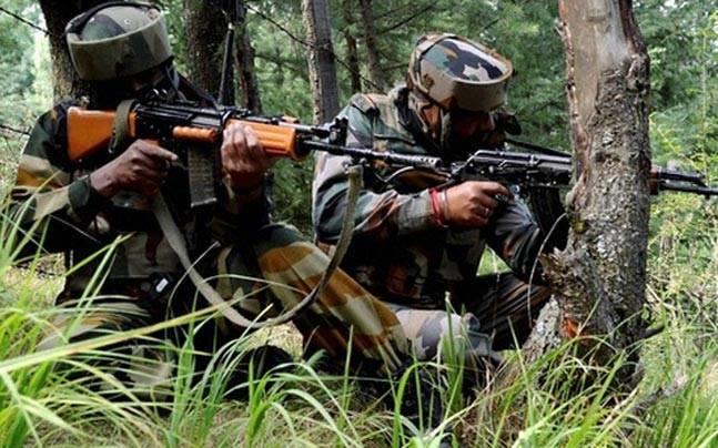 Gunfight ends in Kupwara, 2 army men, 5 militants killed